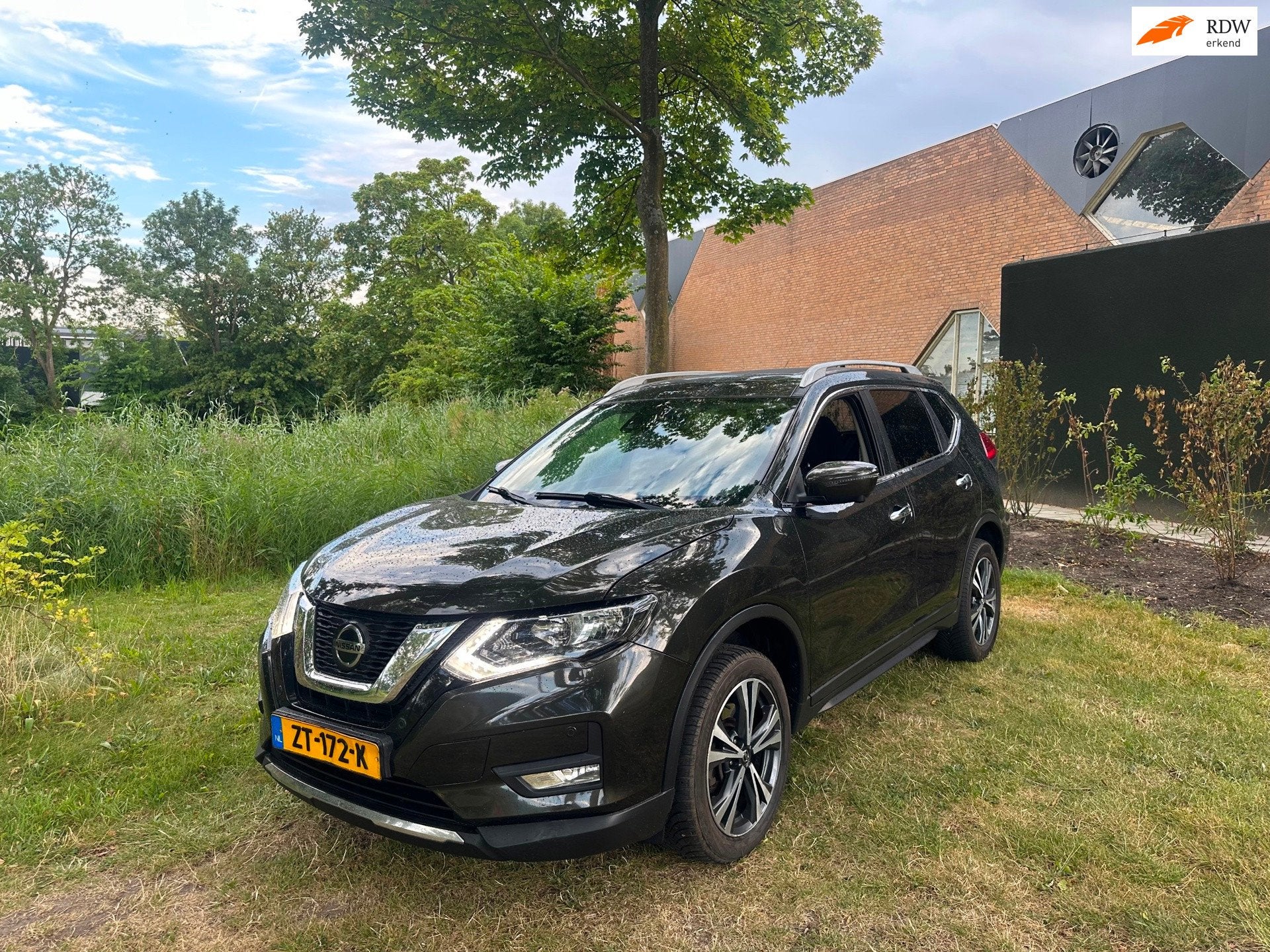 Nissan X-Trail 1.7 dCi Xtronic Tekna 7p. Airco 360• Camera, Auto's, Gebruikt, Euro 6, 4 cilinders, 150 pk