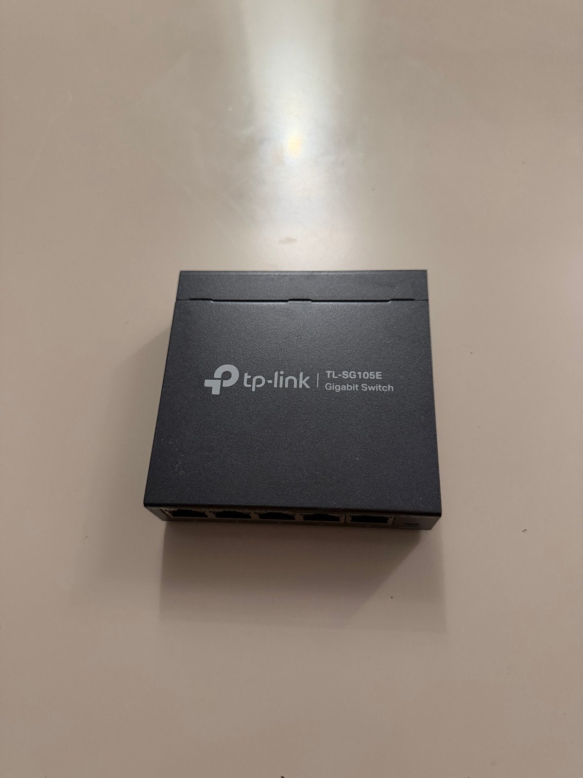 TP-Link TL-SG105E 5-Poorts Gigabit Easy Smart Switch, Ophalen of Verzenden, Gebruikt