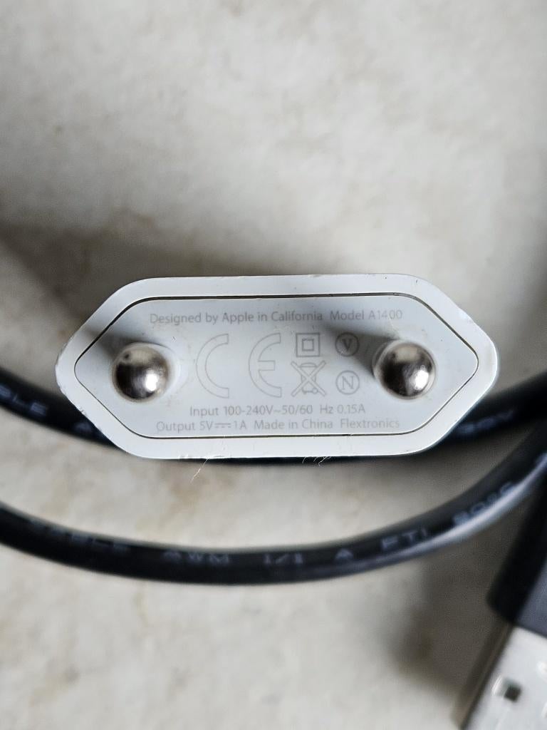 Oplader Bundel – 3 Stuks – Apple / Nokia / Sony, Telecommunicatie, Mobiele telefoons | Telefoon-opladers, Ophalen of Verzenden