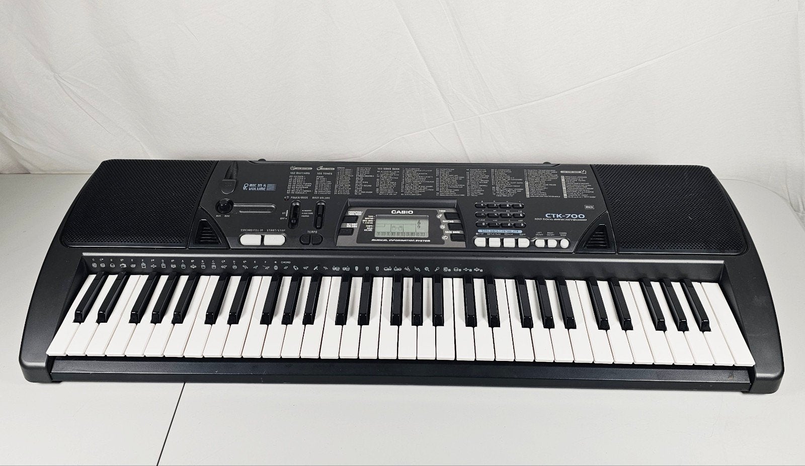 Casio CTK-700 Keyboard – 100 Song Bank – B-Grade, Casio, Ophalen of Verzenden, Nvt, Nvt