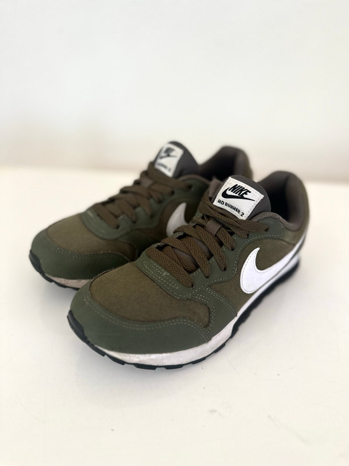 Nike MD Runner 2 sneakers maat 36.5 - Groen, Ophalen of Verzenden, Gedragen, Groen, Sportschoenen