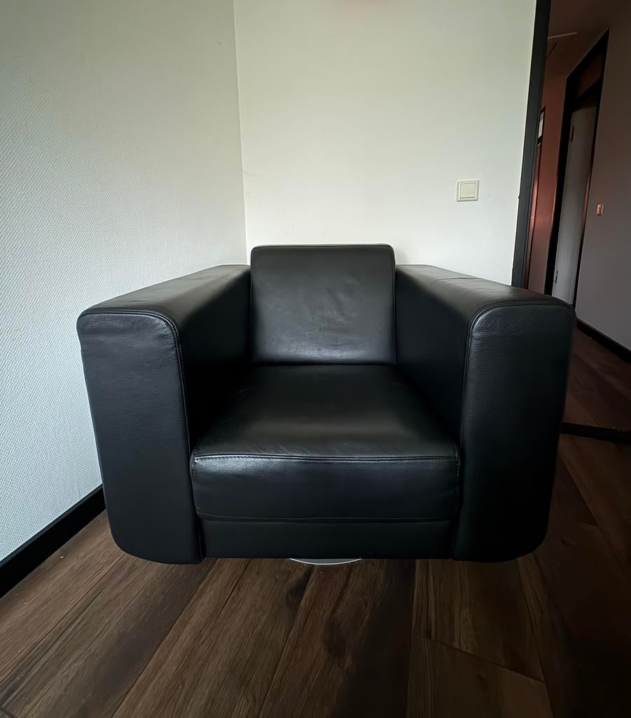 Vintage zwarte leren kubus fauteuil (draai 360), Ophalen, Zo goed als nieuw, 75 tot 100 cm, Leer