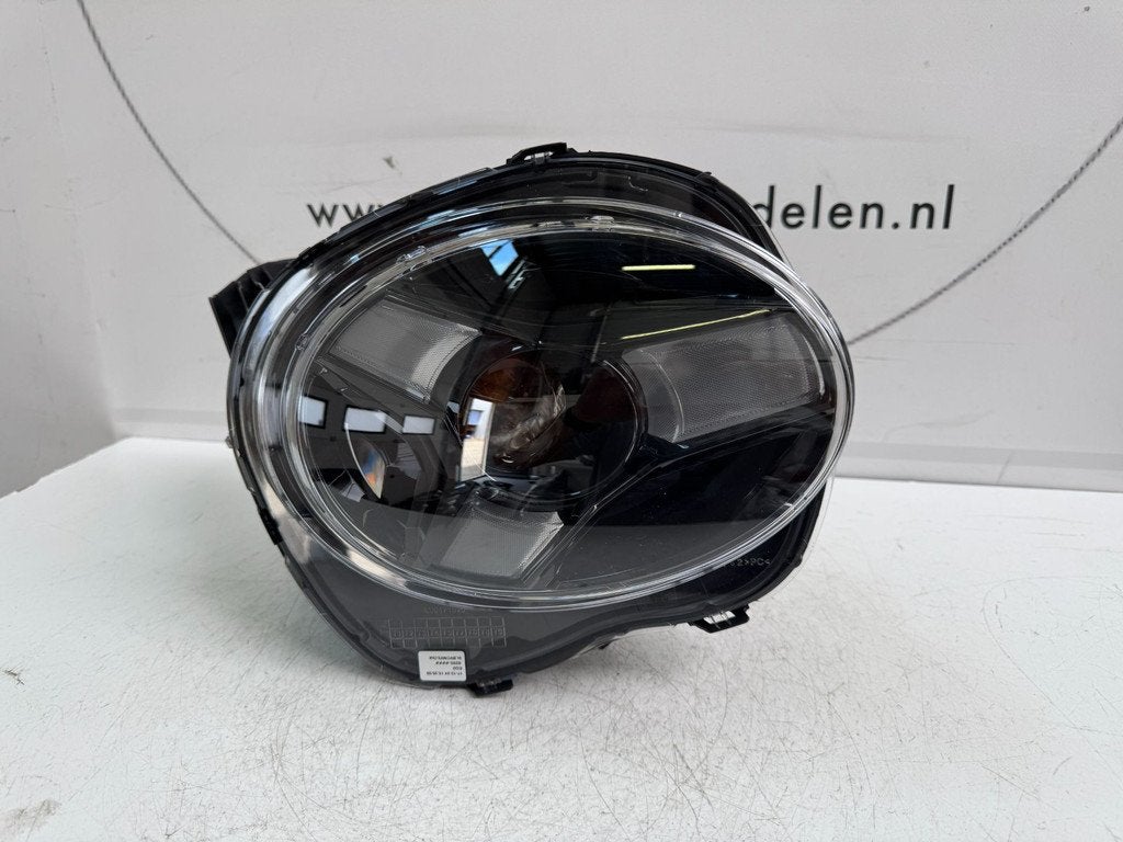 NISSAN JUKE F16 VOL LED KOPLAMP RECHTS 260106PN0A, Auto-onderdelen, Verlichting, Takashima 1-chome 1-1
220-8686  Yokohama, Ophalen of Verzenden