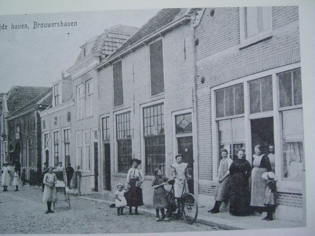 Brouwershaven zoals het was., M.E. Jansen, Ophalen of Verzenden, 20e eeuw of later, Gelezen