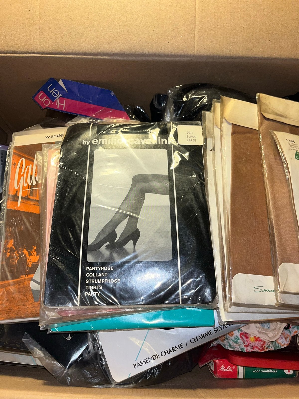 Grote partij panty's en kousen- Diverse merken en maten, Ophalen, Meerkleurig, Nieuw, Overige maten