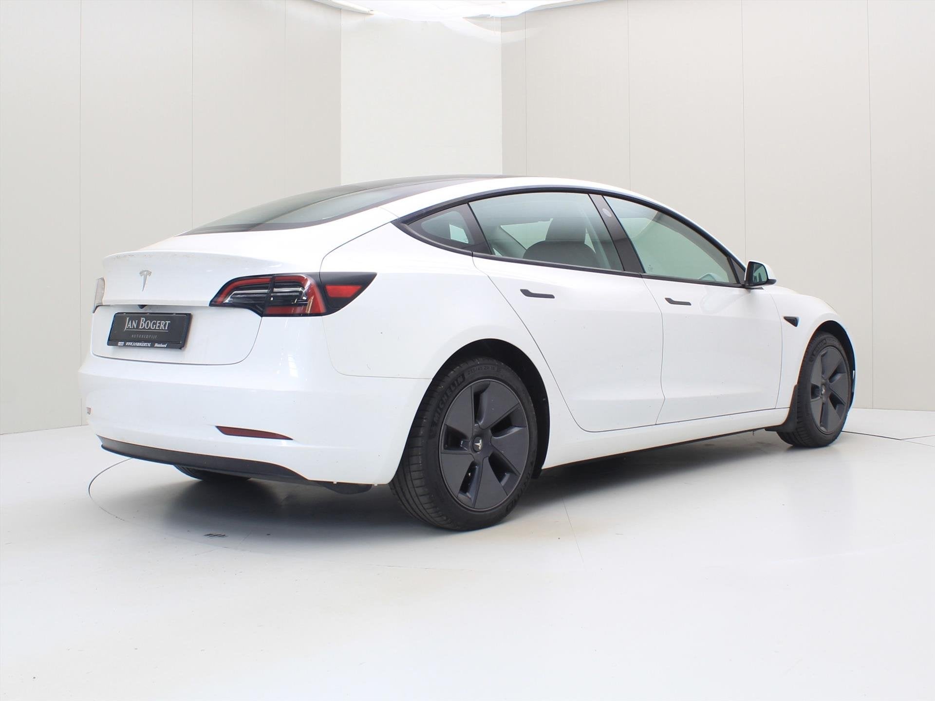 Tesla Model 3 Standard RWD Plus 95.6% SoH UPGRADE [ RYZEN AM, Automaat, Gebruikt, Zwart, Adaptive Cruise Control