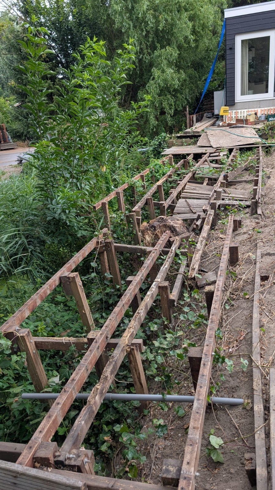 Hardhouten palen, diverse maten - zelf eruit halen, Ophalen, Gebruikt, Balk, Overige houtsoorten