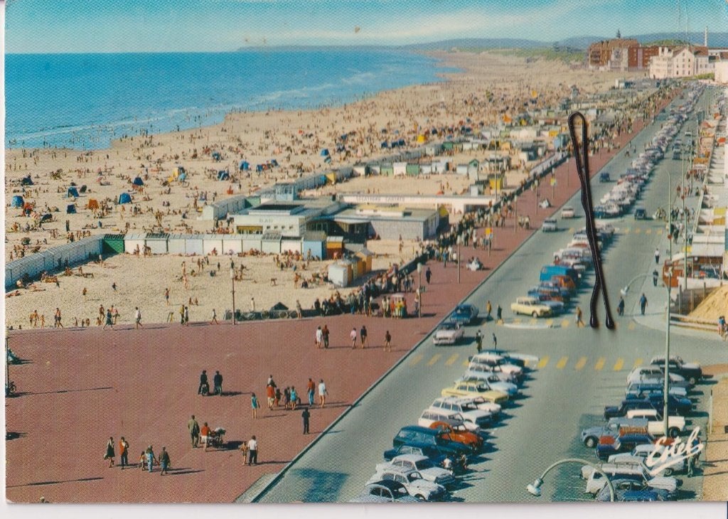 Frankrijk, Berck Plage met auto's Ford Cortina MK1, Ophalen of Verzenden, 1960 tot 1980, Gelopen, Frankrijk