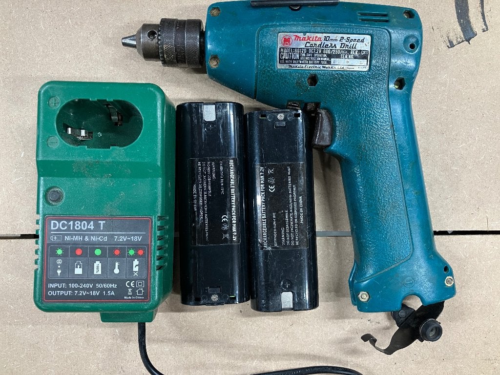 schroefboormachine Makita, Ophalen of Verzenden, Gebruikt, Minder dan 400 watt, Boor- en Schroefmachine