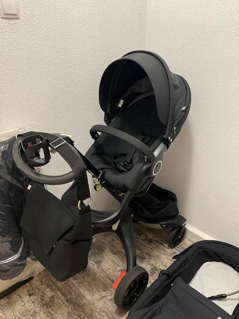 Complete Stokke kinderwagen met accessoires, Kinderen en Baby's, Kinderwagens en Combinaties, Gebruikt, Met autostoeltje, Combiwagen