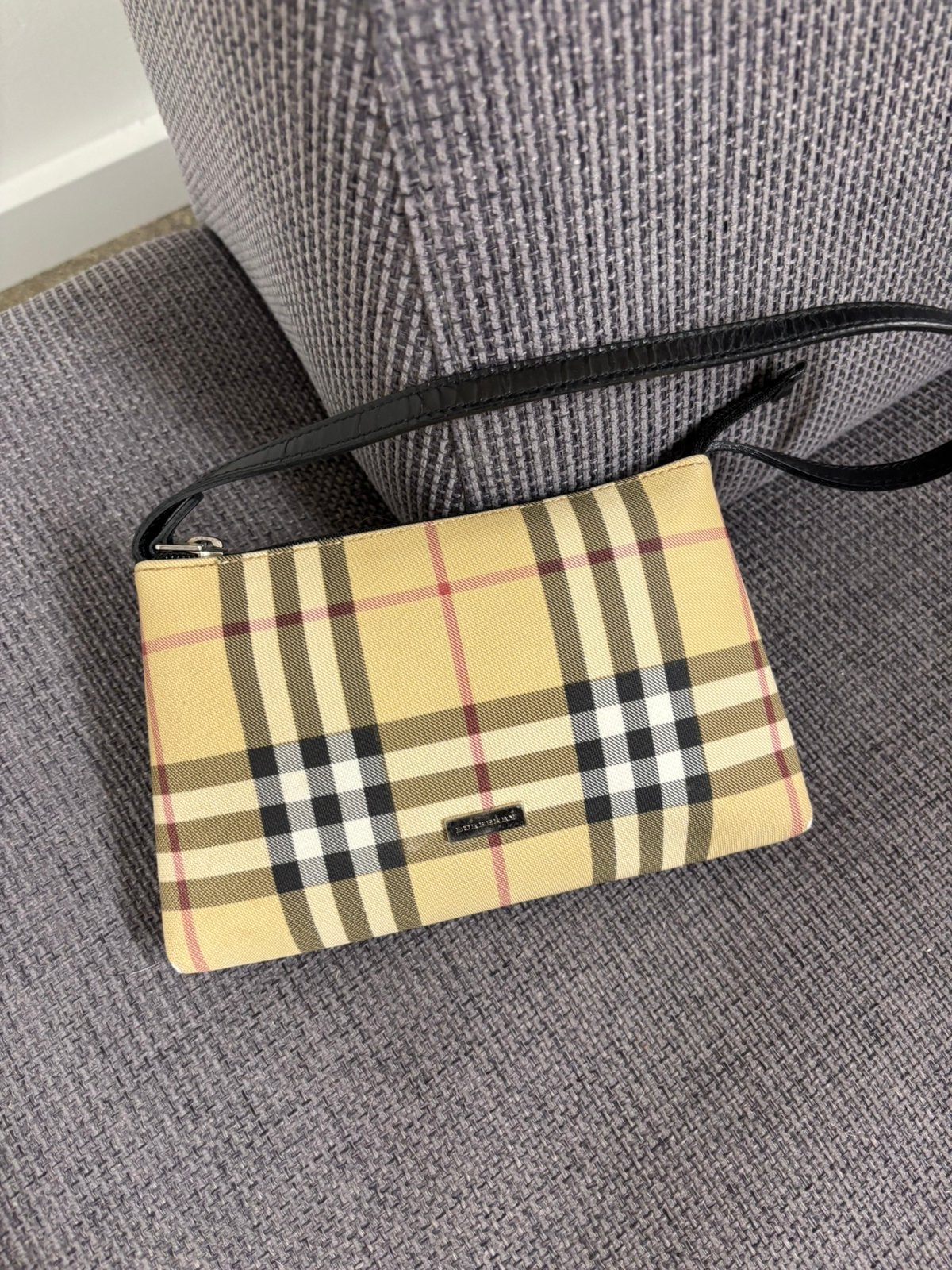 Vintage burberry pochette, Ophalen of Verzenden, Zo goed als nieuw, Bruin, Schoudertasje