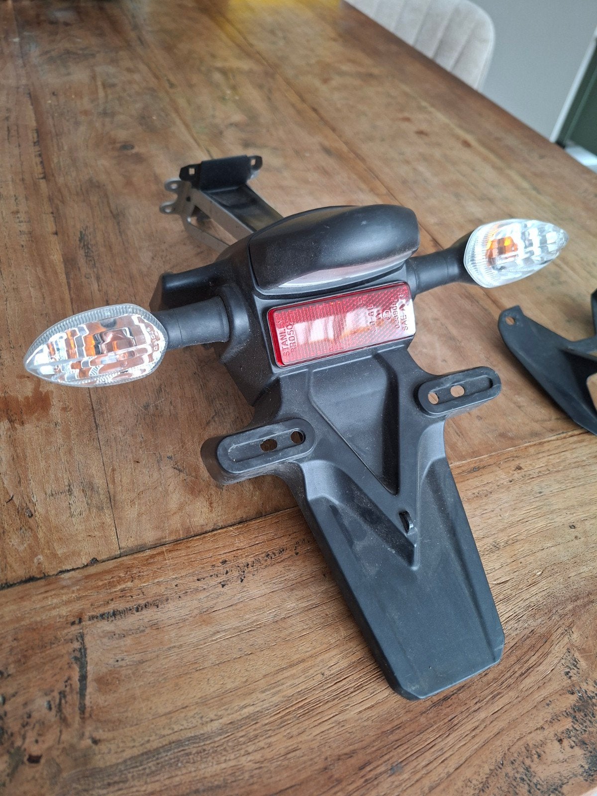 Kentekenplaat houder Yamaha MT-07, Ophalen