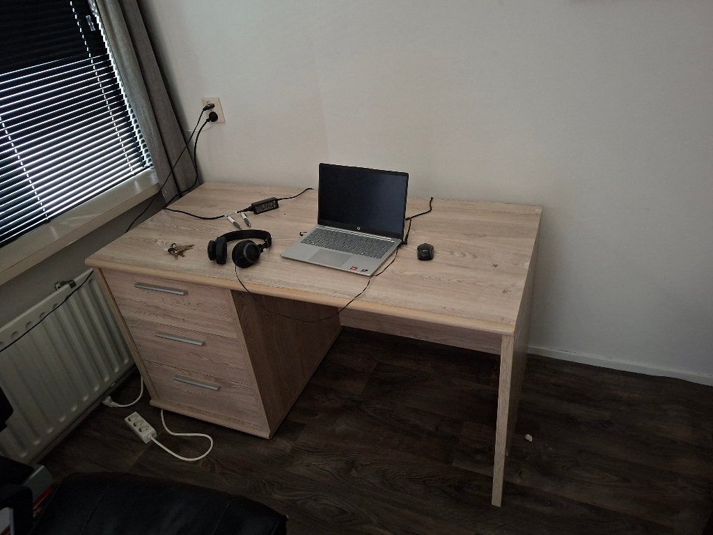 Bureau, Huis en Inrichting, Bureaus, Ophalen, Gebruikt, Overige merken, Computerbureau