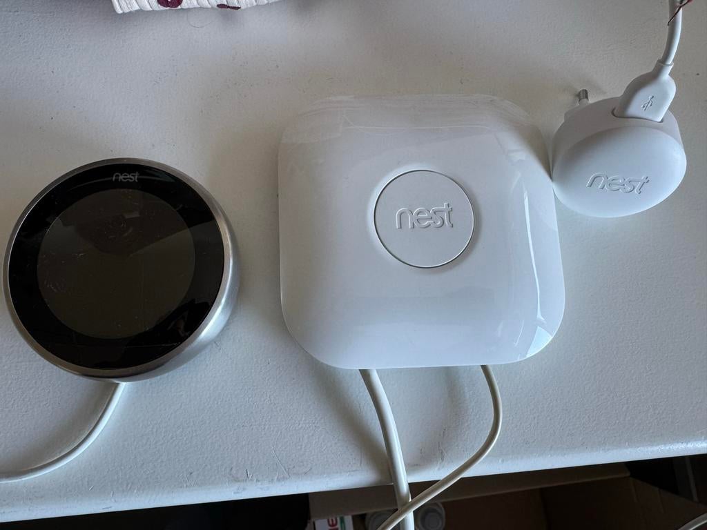 Nest Thermostaat V3 met Heat Link, Doe-het-zelf en Verbouw, Thermostaten, Ophalen of Verzenden, Slimme thermostaat, Gebruikt