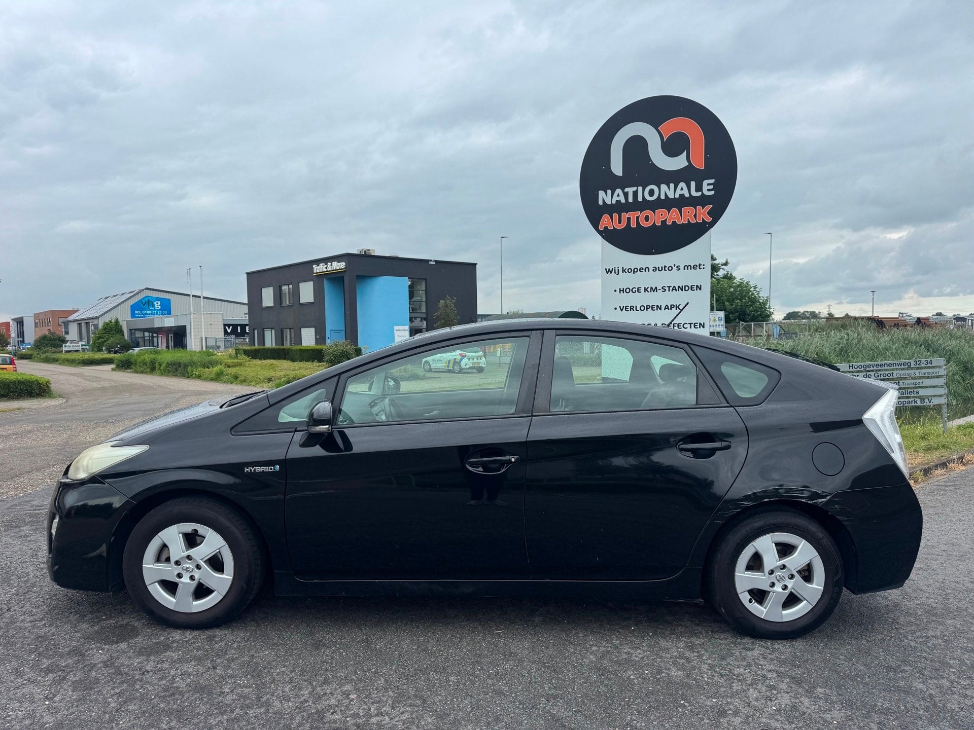 Toyota Prius 2010 * 1.8 Aspiration * Hybride * KOPPAKING LEK, Gebruikt, 4 cilinders, Zwart, Bedrijf