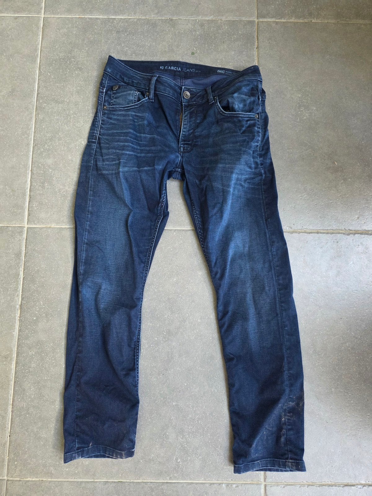 Garcia Jeans spijkerbroek w33 l32 tapered fit donkerblauw

M, Kleding | Heren, Spijkerbroeken en Jeans, Ophalen of Verzenden, Zo goed als nieuw
