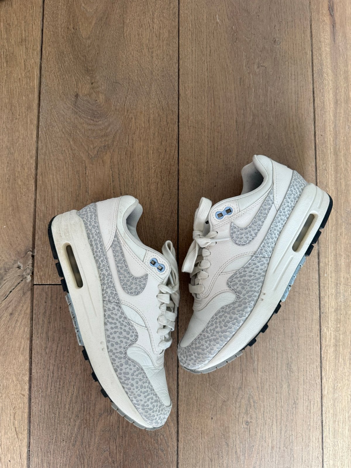 Nike Air Max 1 '87 - safari summit white, Wit, Ophalen of Verzenden, Sneakers of Gympen, Gedragen