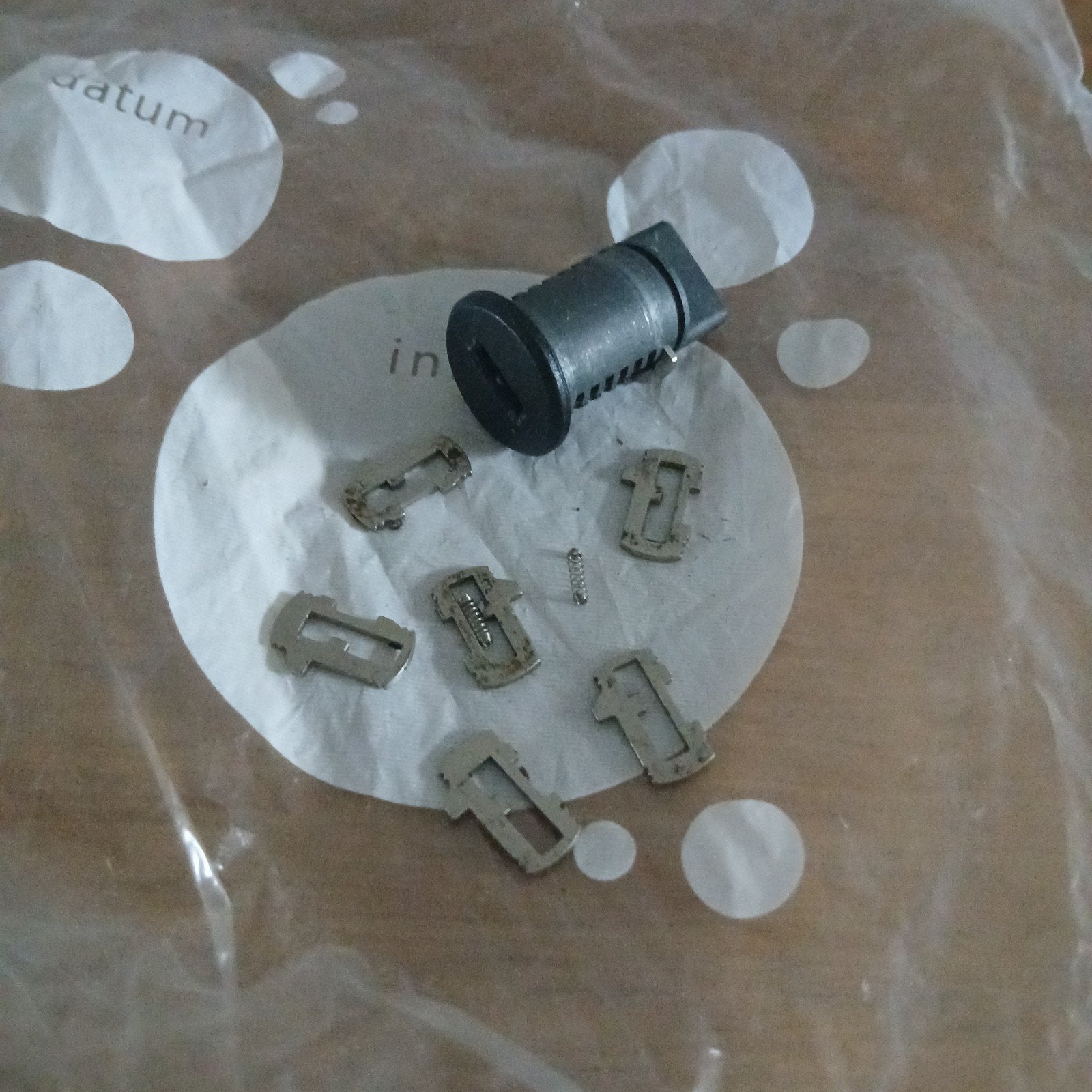 cilinder met codering palletjes Vario koffer oa bmw r1200gs, Motoren, Ophalen of Verzenden, Gebruikt