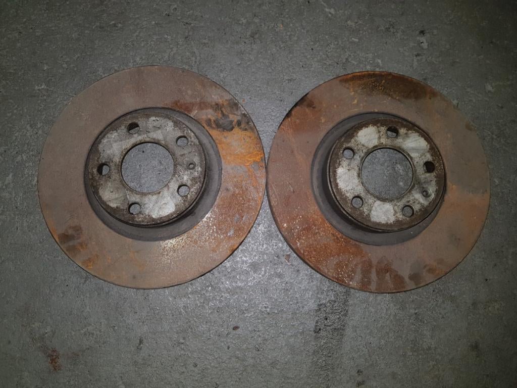Remschijf Audi A6 2006 links, rechts voor, Ophalen of Verzenden