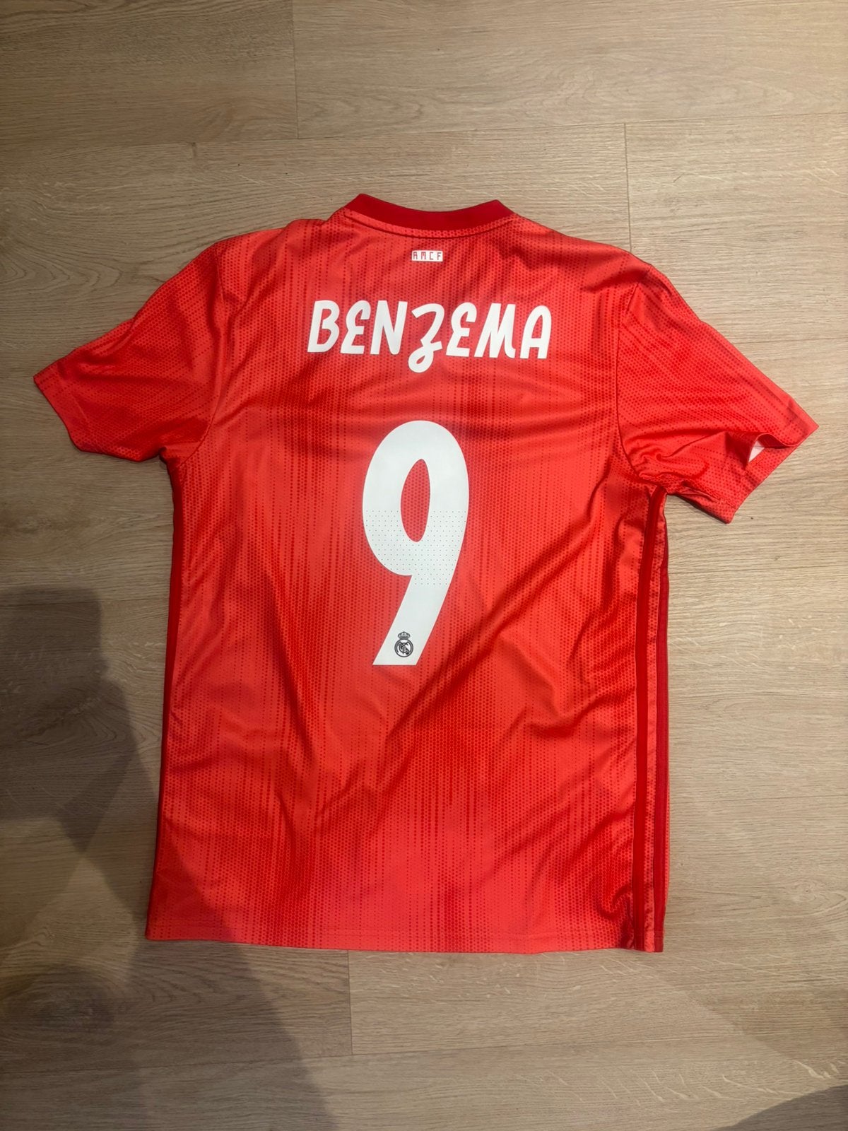 Real madrid shirt benzema, Shirt, ., Ophalen of Verzenden, Zo goed als nieuw