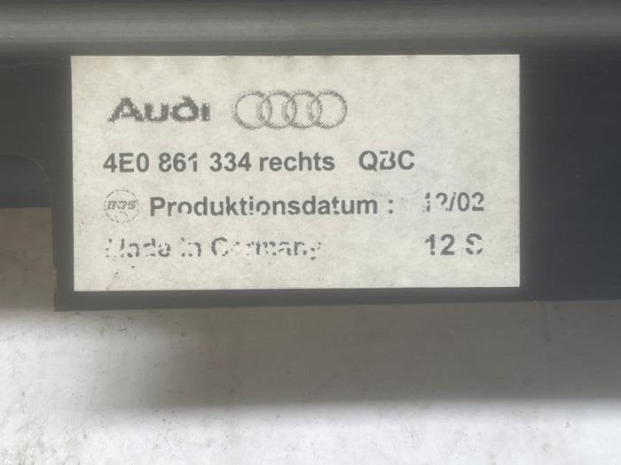Rolgordijn rechts van een Audi A8, Auto-onderdelen, Interieur en Bekleding, Gebruikt, -, Verzenden, -