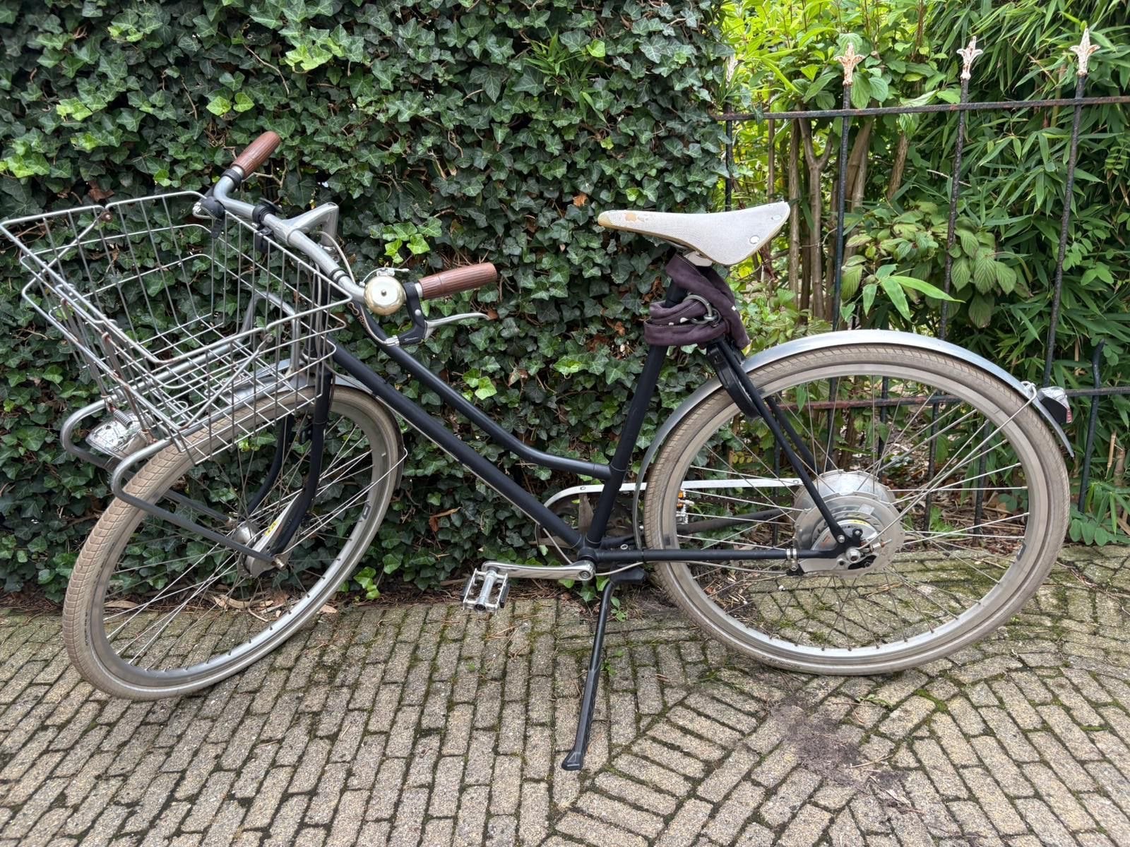 Elektrische Stadsfiets met mandje, Fietsen en Brommers, Gebruikt, (Extra) lage instap, 50 tot 53 cm, Trommelrem