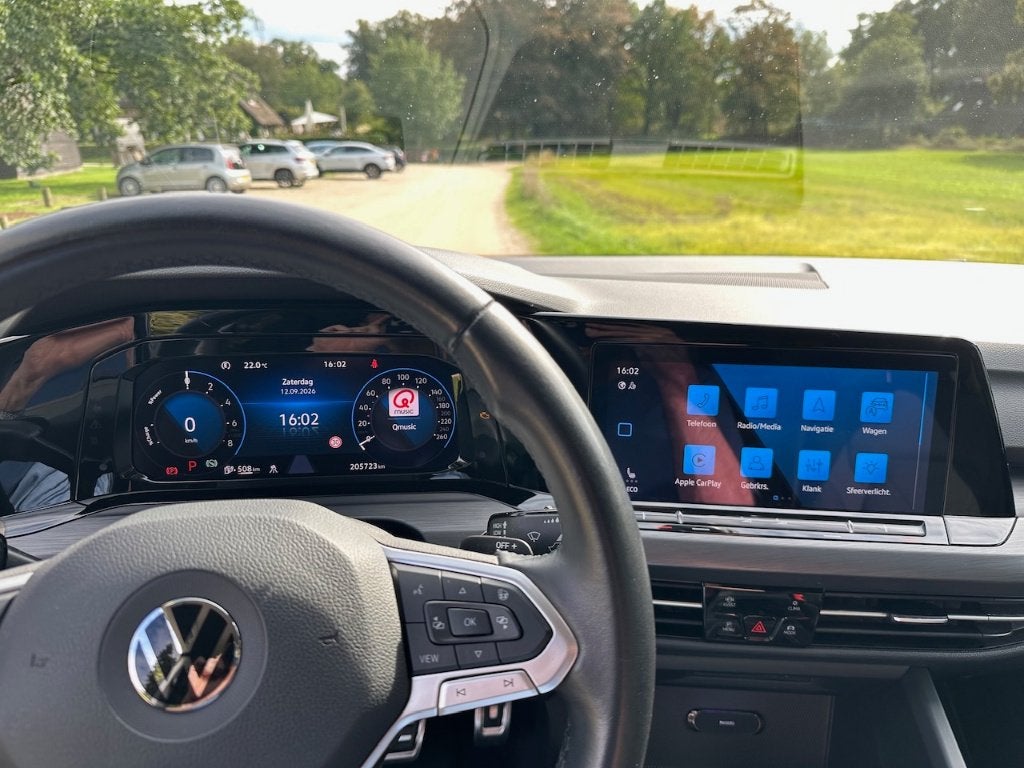 Foto 13 van Volkswagen Golf 8 eHybrid 204 pk | 2021 | Dealer onderhouden