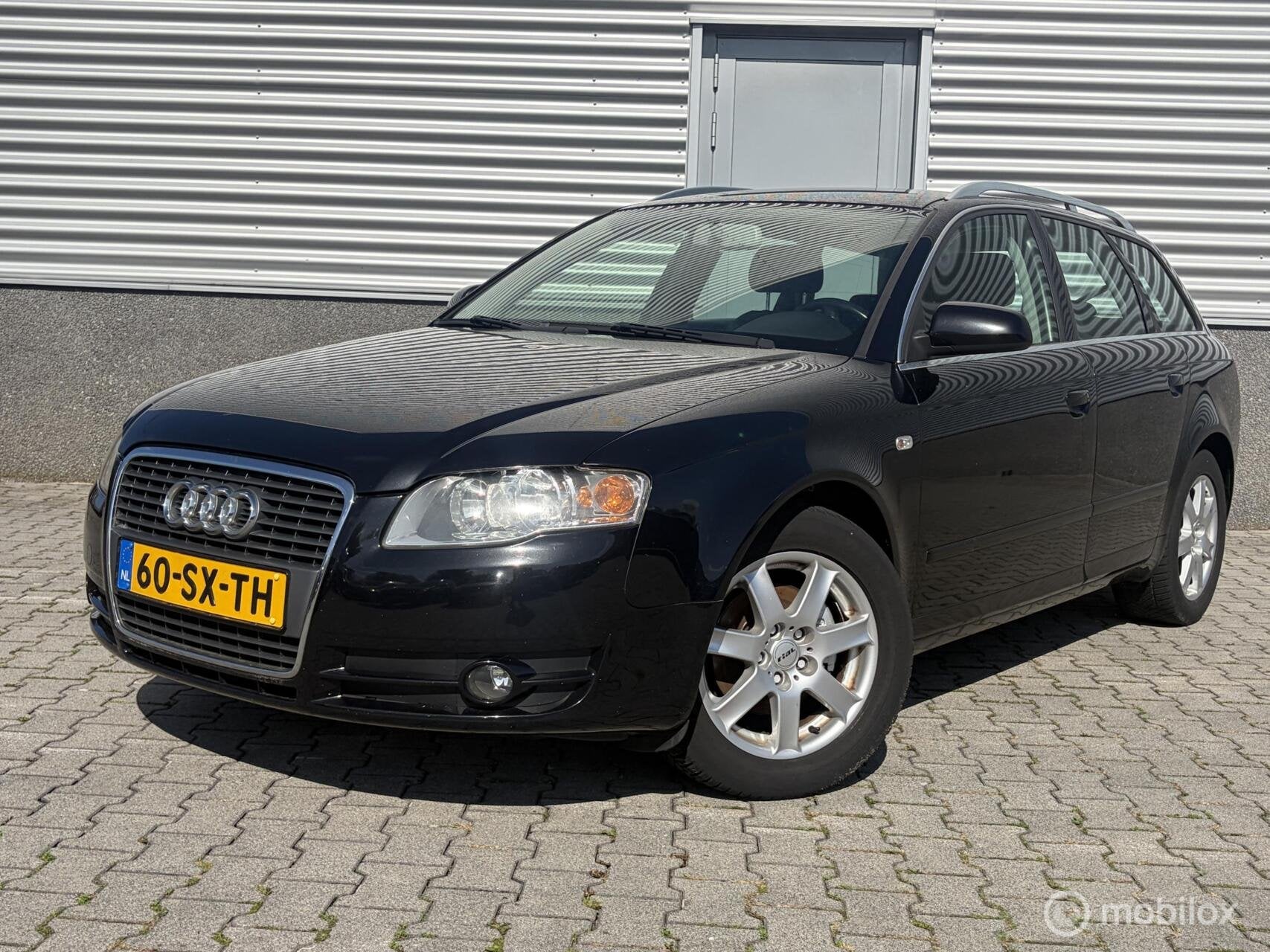 Audi A4 Avant 2.0 Pro Line Airco-Cruise-Lichtmetaal, Auto's, Voorwielaandrijving, Gebruikt, Zwart, 4 cilinders