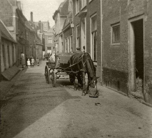 Vervoer-Beroepen-foto-J-654   Repro-Haarlem-Paard Wagen, Ophalen of Verzenden, 1980 tot heden, Zo goed als nieuw, Overige onderwerpen