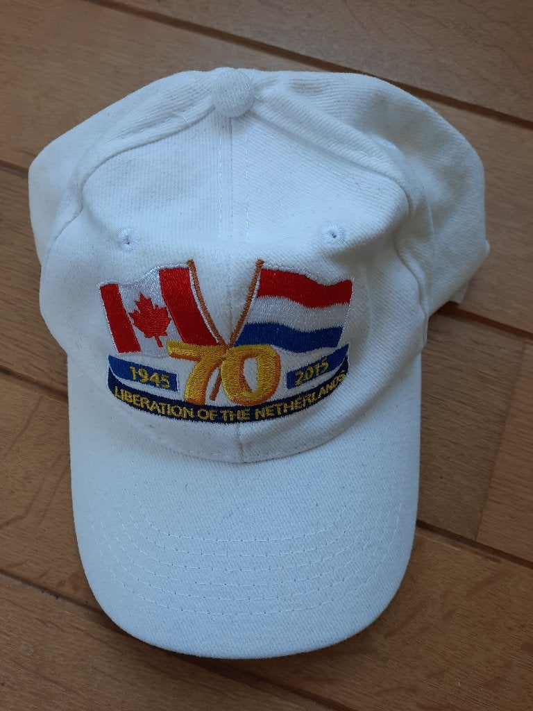 Pet - Liberation of the Netherlands 1945 - 70 - 2015, Ophalen of Verzenden, Nederland, Helm of Baret