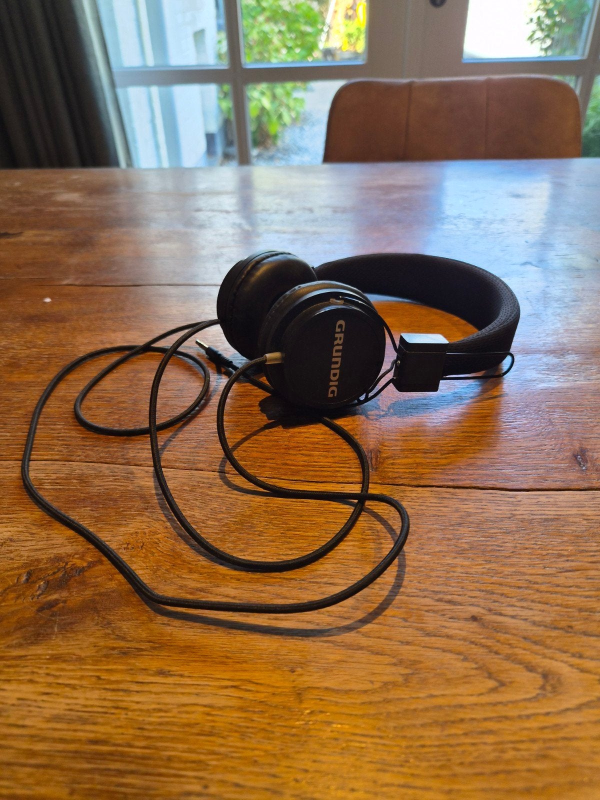 Grundig koptelefoon, Overige merken, Verzenden, On-ear, Zo goed als nieuw