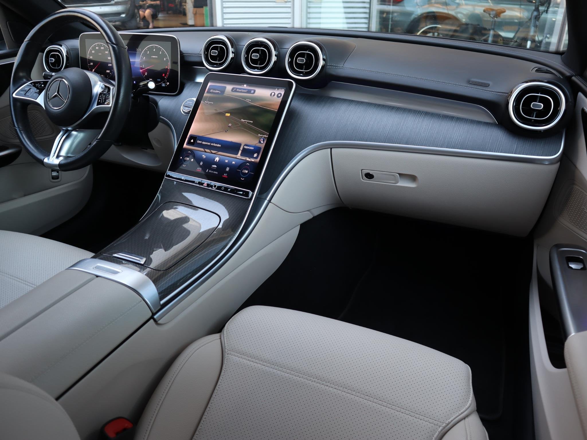 Mercedes-Benz C-klasse Estate 200 Launch Edition Luxury Line, Auto's, 4 cilinders, Stoelverwarming, Origineel Nederlands, 204 pk