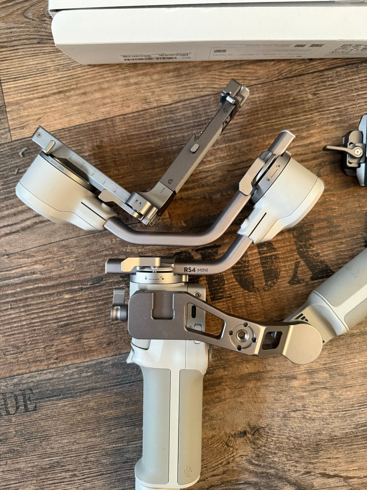 DJI RS 4 Mini Combo Gimbal Stabilisator, Overige merken, Overige typen, Overige soorten, Zo goed als nieuw