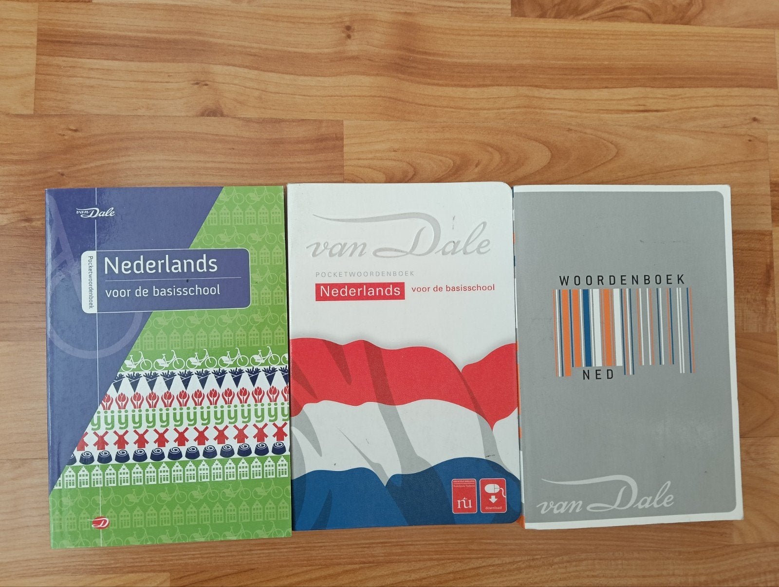 Van Dale Woordenboeken Nederlands Basisschool Set, Boeken, Nederlands, Ophalen of Verzenden, Zo goed als nieuw, Van Dale Redactie