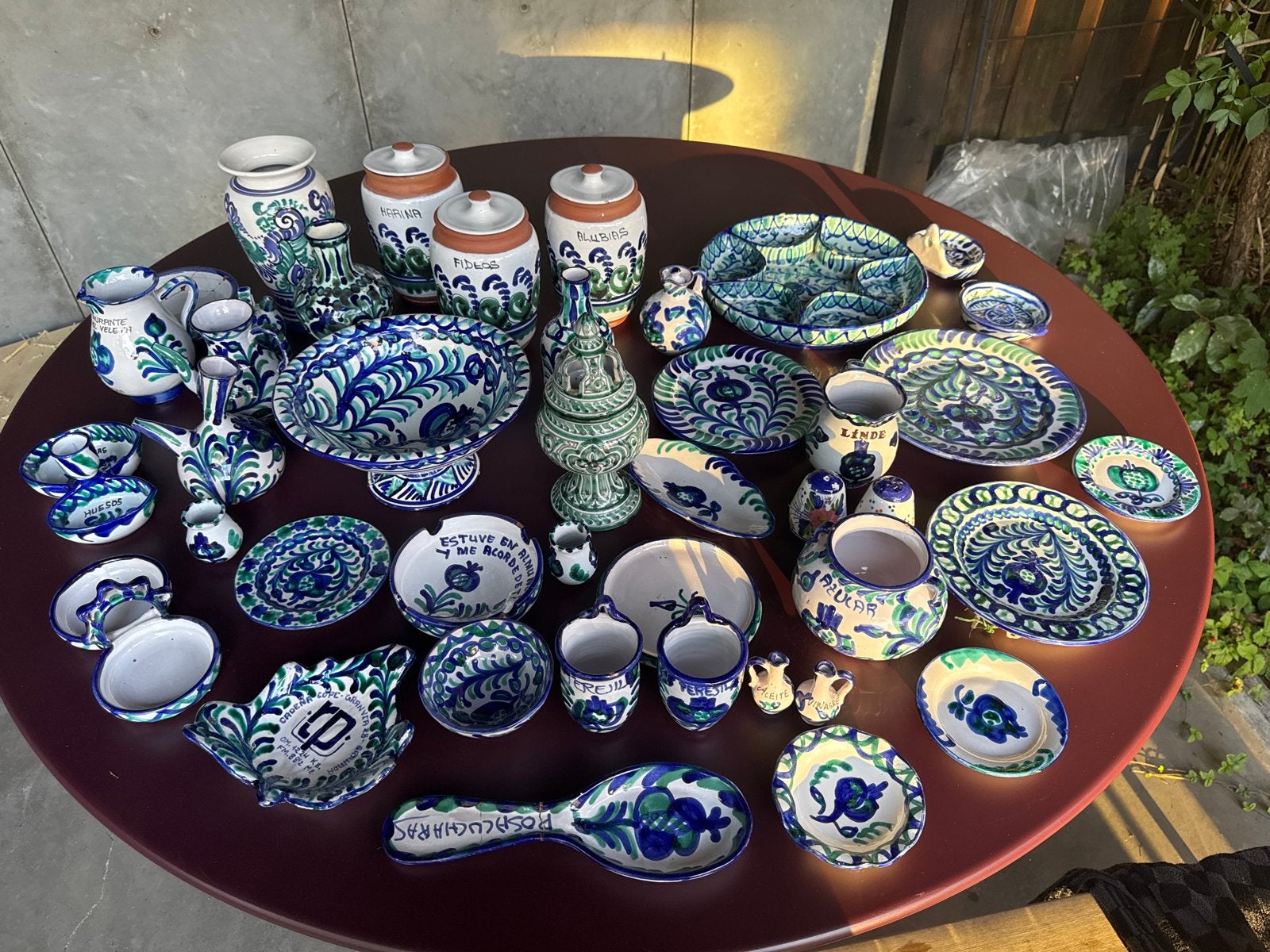 Prachtig Spaans handgeschilderd servies, Ophalen