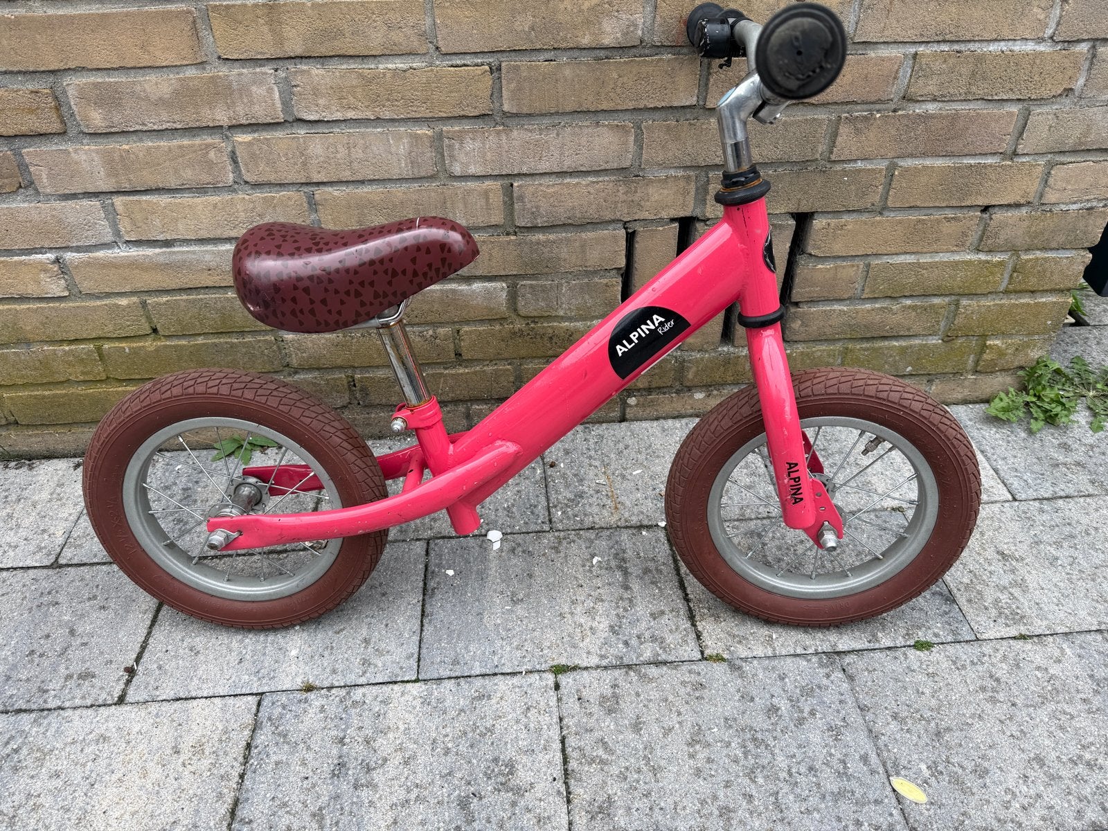 Alpina rider loopfiets roze weinig gebruikt 12 inch, Fietsen en Brommers, Fietsen | Kinderfietsjes, Ophalen, Gebruikt, Minder dan 16 inch