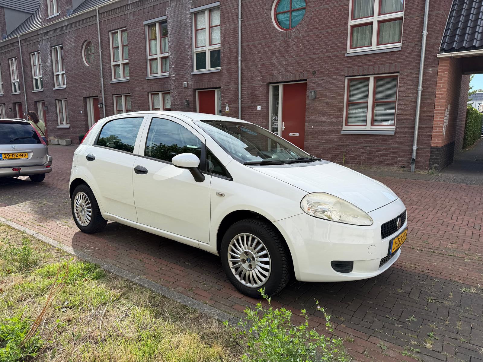 Fiat Punto 1.2 5DR 2009 Wit, Auto's, 1005 kg, 40 €/maand, 1242 cc, 4 cilinders