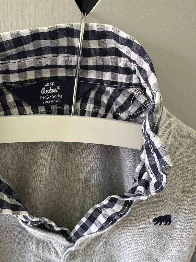 Leuk vestje met blouse erin. Mini Rebel. Zgan 92, Ophalen of Verzenden, Zo goed als nieuw, Jongen of Meisje, Trui of Vest
