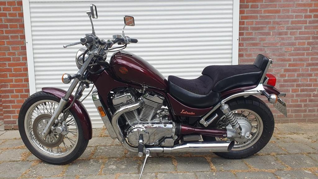 Suzuki VS700 intruder, Particulier, Chopper