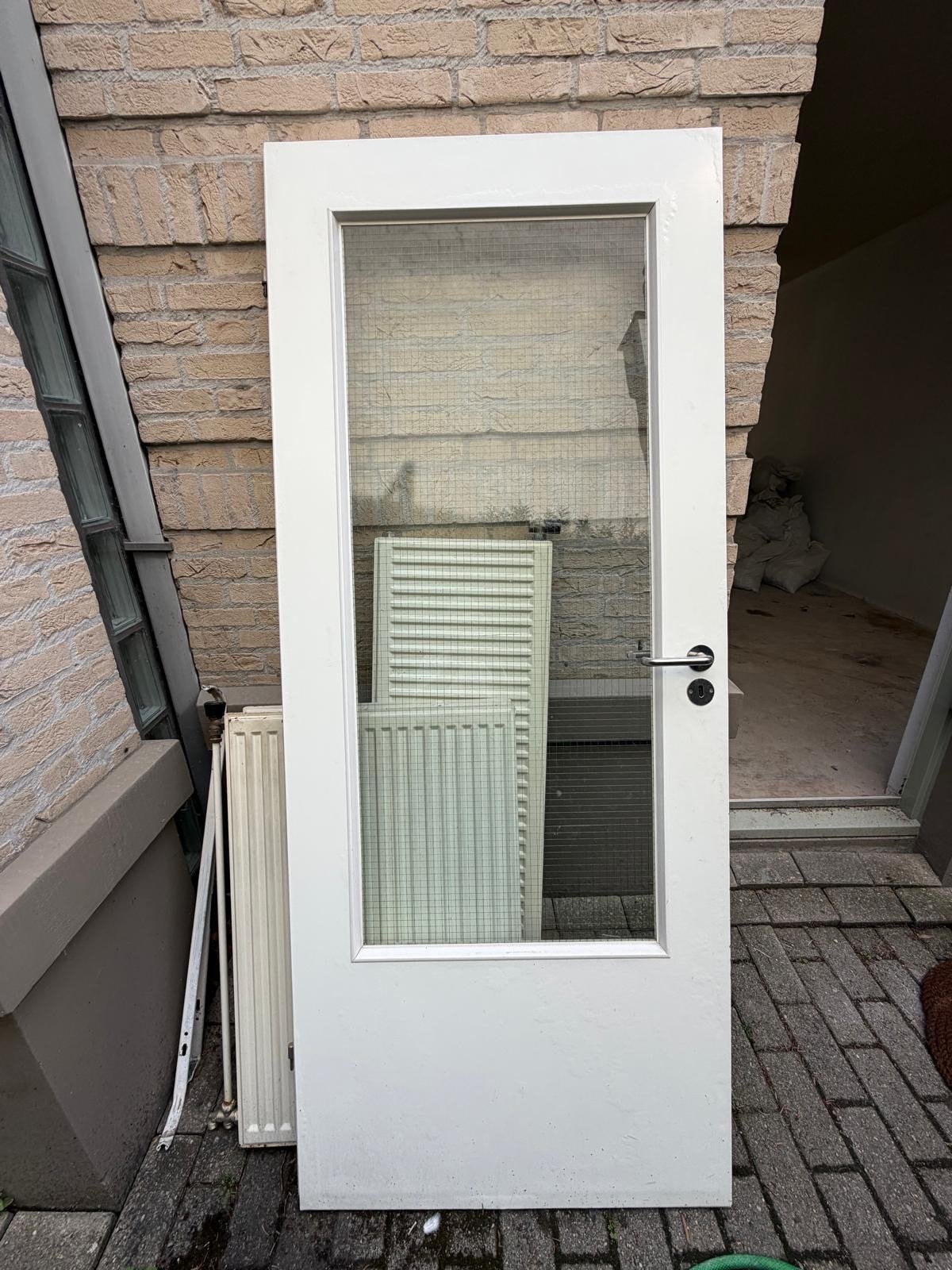 Witte binnendeur met draadglas en chroom deurbeslag, Ophalen, Gebruikt, 80 tot 100 cm, Binnendeur