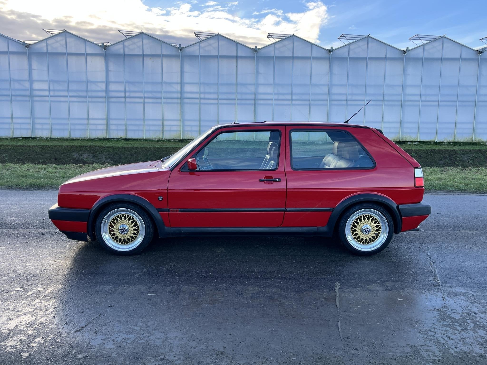 Volkswagen Golf 1.8 GTI G60, Auto's, Voorwielaandrijving, Stof, Gebruikt, 4 cilinders
