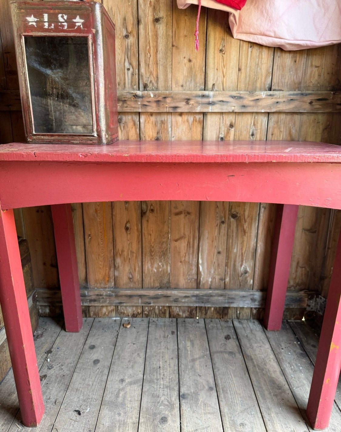 Twee oude houten tafels werkplek bureau, Ophalen