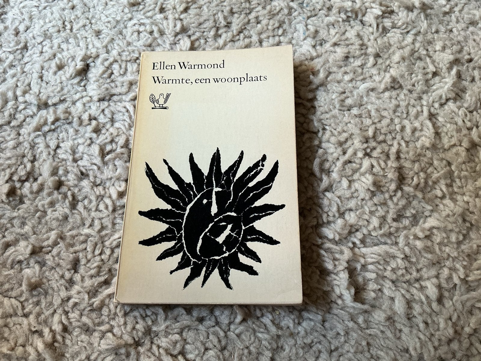 Ellen Warmond - Warmte, een woonplaats (Poëzie) opbr giro555, Ophalen of Verzenden, Gelezen
