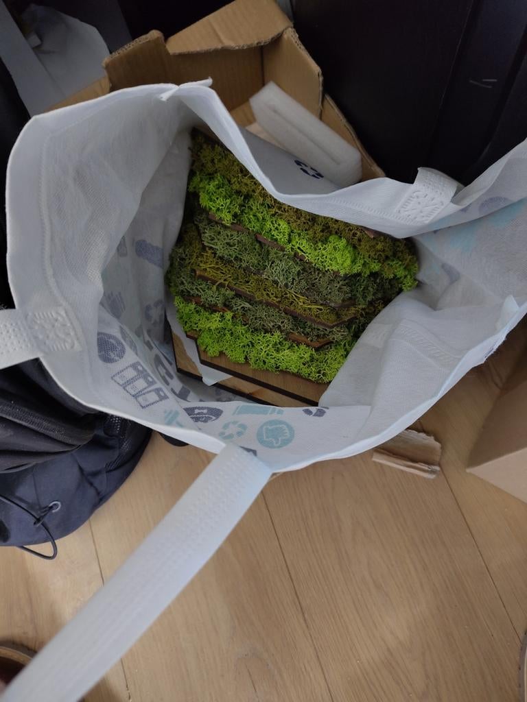 8 mosplankjes hexagonaal in verschillende groentinten, Ophalen