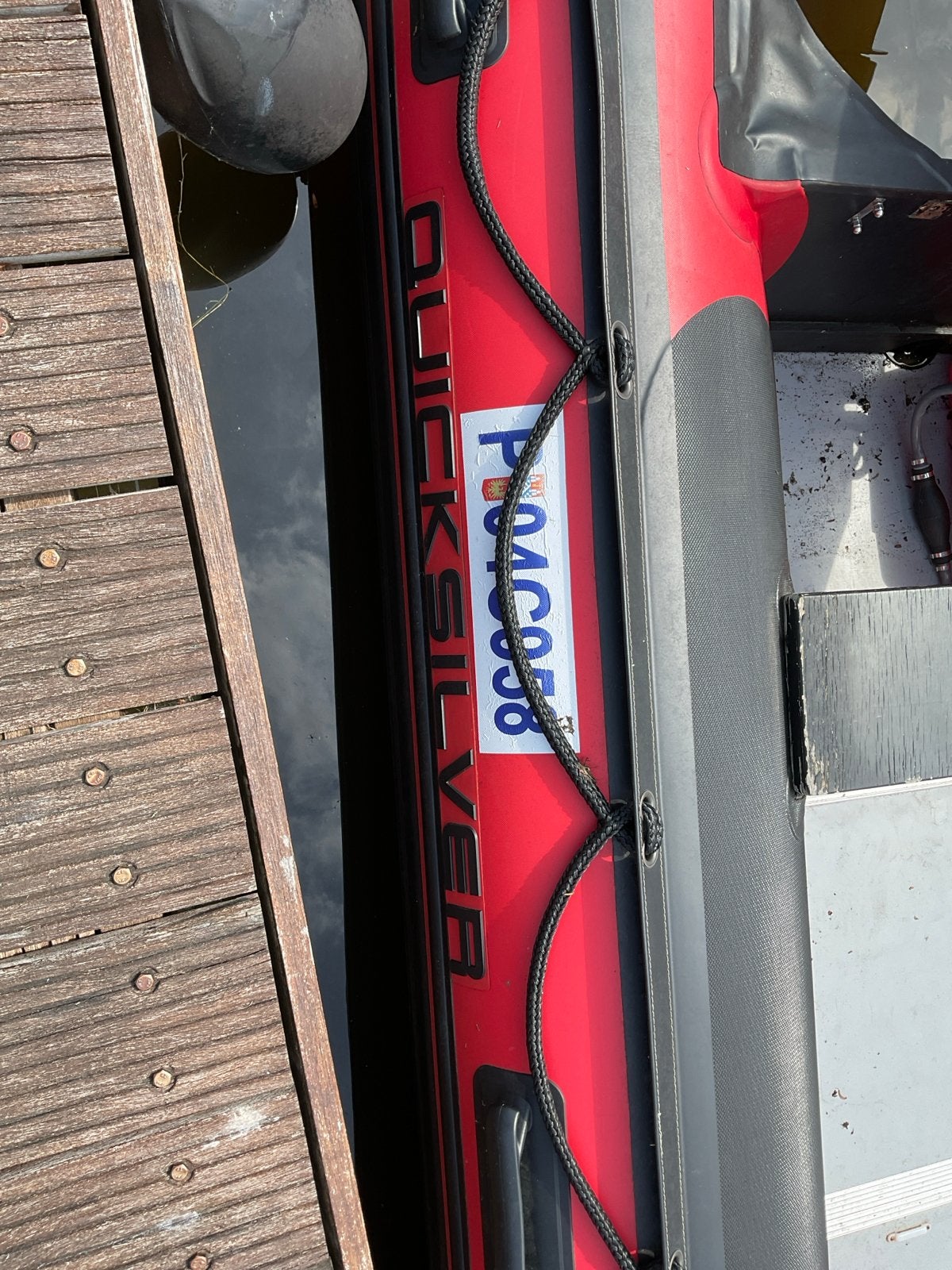 Foto 5 van Rubberboot Quicksilver HD 380 + 25pk e tec + trailer + xtras