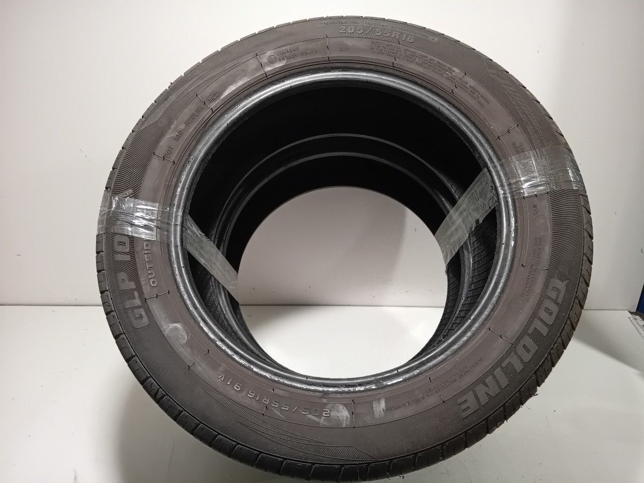 Bandenset 2 stuks Zomer 205 55 R16, Auto-onderdelen, Onderdelen@venauto.nl, Van der Ven Autorecycling B.V., Gebruikt, Ettenseweg 76, 4706 PB Roosendaal, The Netherlands
