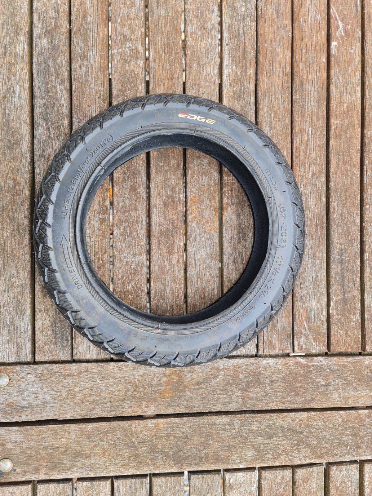 Buiten en binnenband 12- 1/2 x 2- 1/4 nieuw, Ophalen, Nieuw