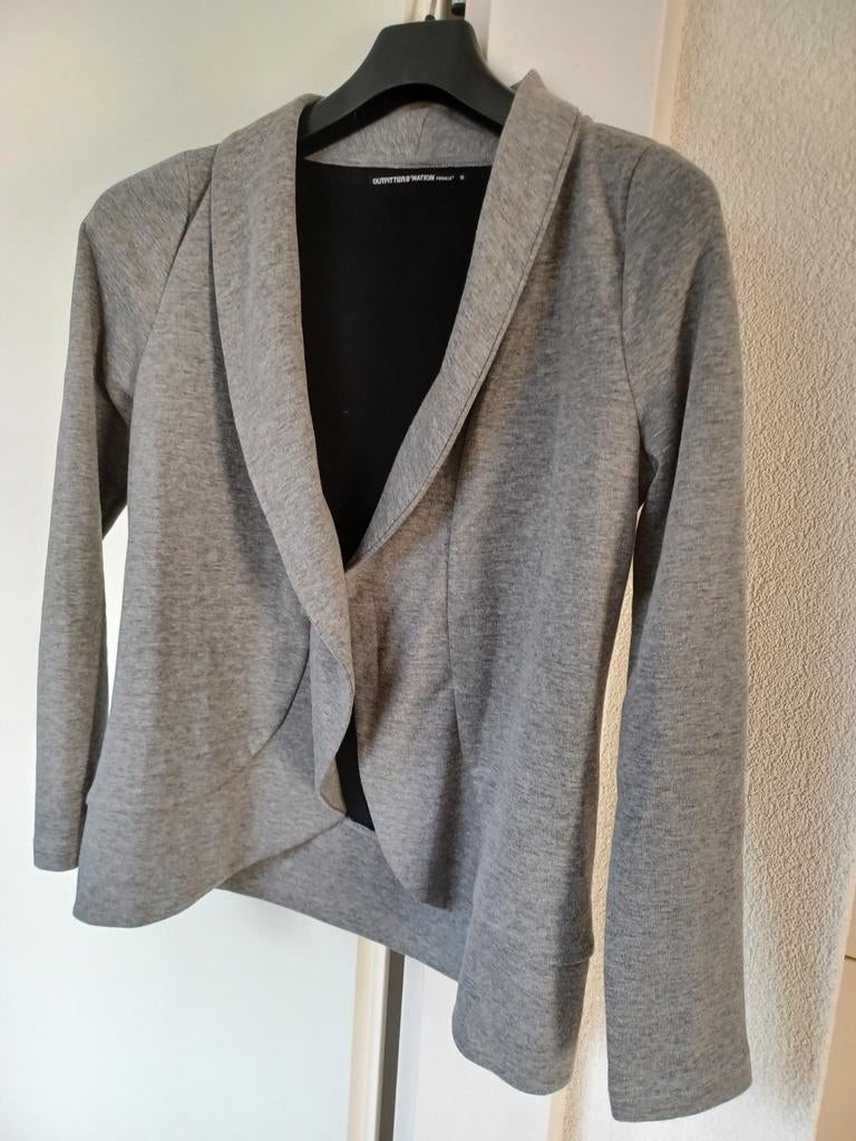 Grijs jasje/ blazer  mt S/ M , bijna nieuw, Outfitters nation, Ophalen of Verzenden, Zo goed als nieuw, Jasje