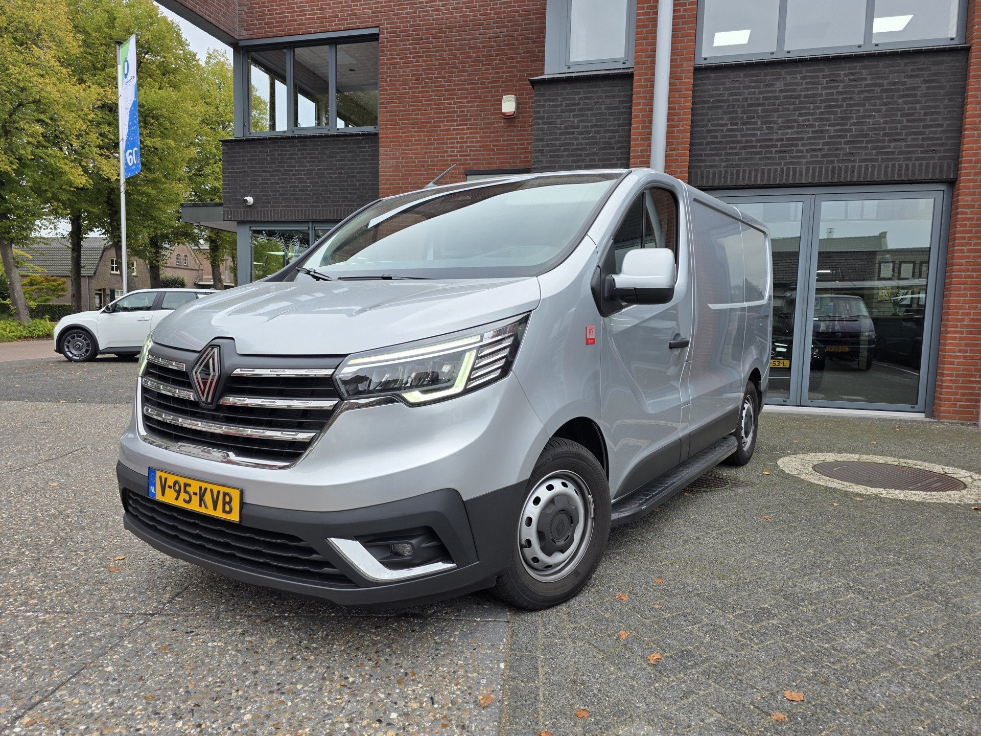 Renault Trafic 2.0 Blue dCi 150 EDC T29 L1H1 Advance Prijs I, 12 maanden, Gebruikt, 4 cilinders, Renault