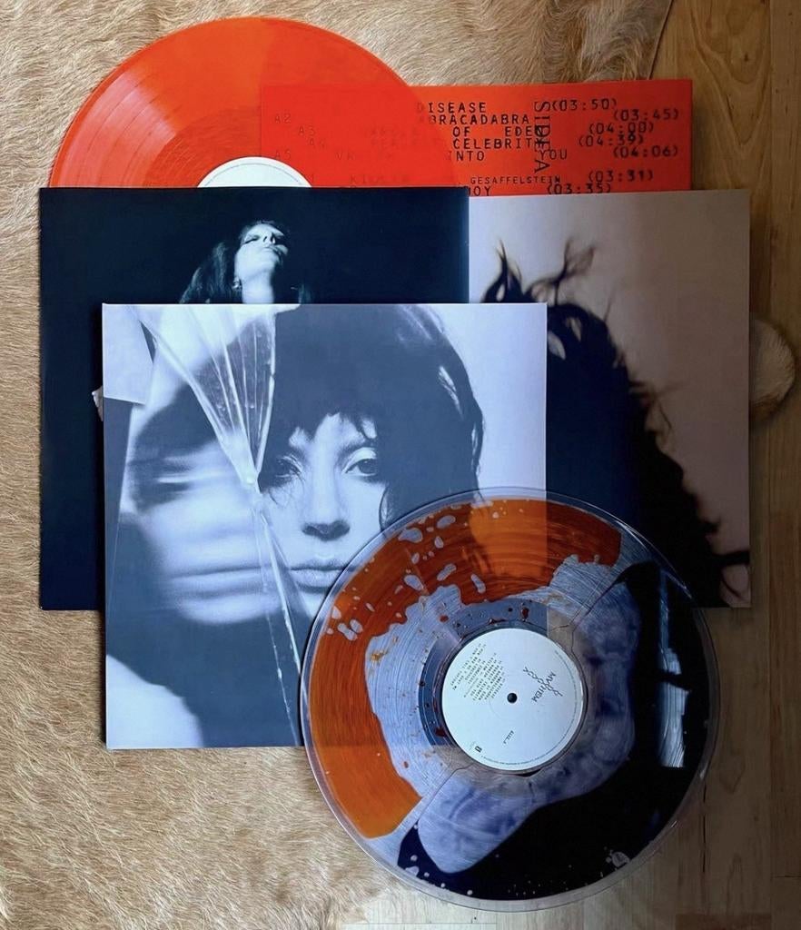 LADY GAGA BLOOD RECORDS MAYHEM LIQUID VINYL in nieuwstaat!, Ophalen, 2020 tot heden, 12 inch, Nieuw in verpakking